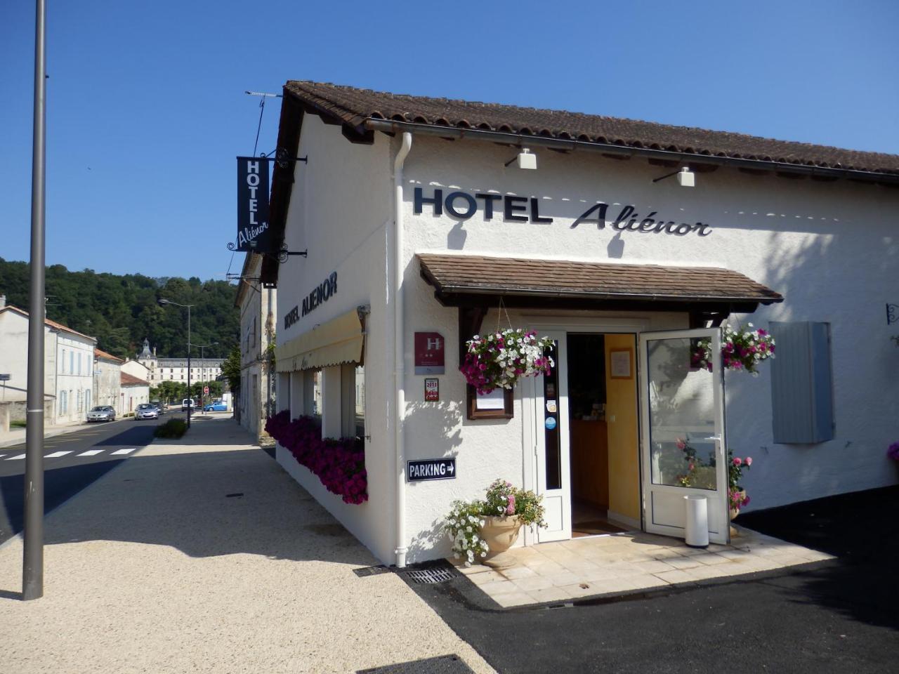 Hotel Alienor Brantôme Exterior foto